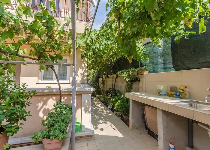 Appartamento Mira I *